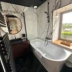 Domaine De L'o 4*